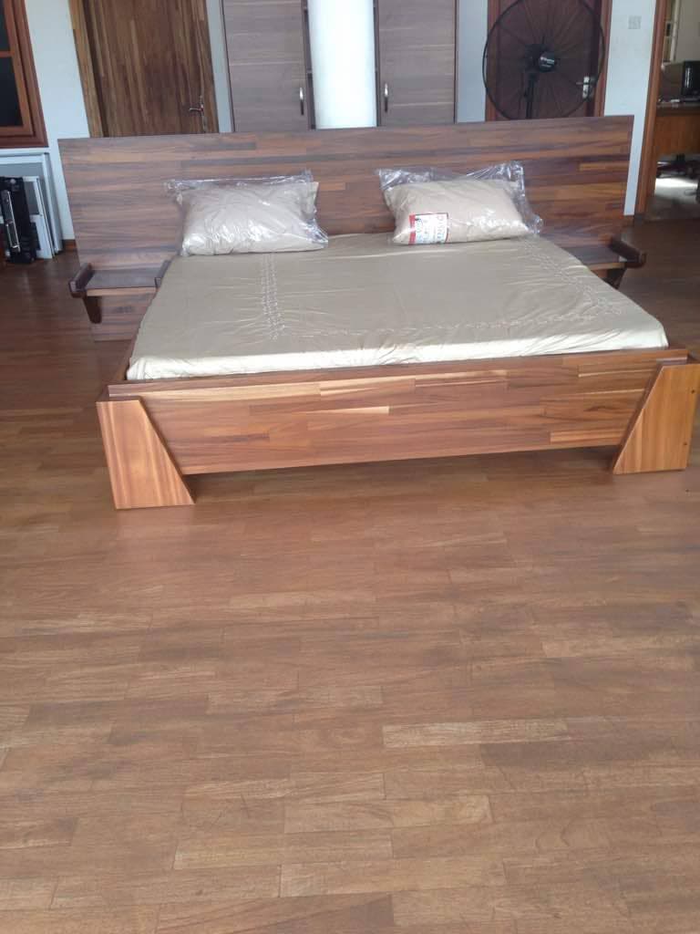 Solid Wood Beds