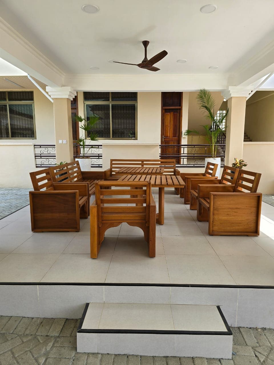 Tables & Chairs