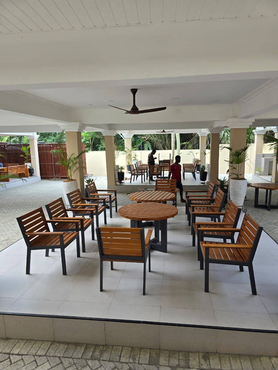 Tables & Chairs
